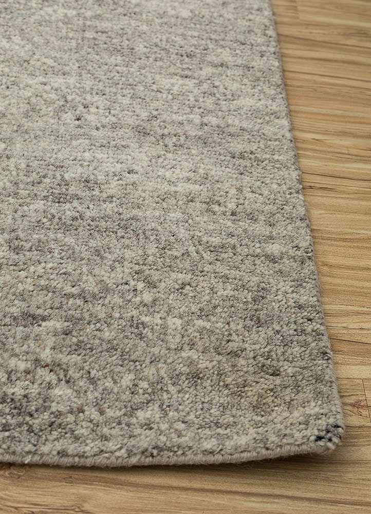 manifest ivory wool hand knotted Rug - Corner