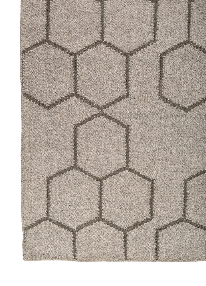indusbar grey and black wool flat weaves Rug - Corner