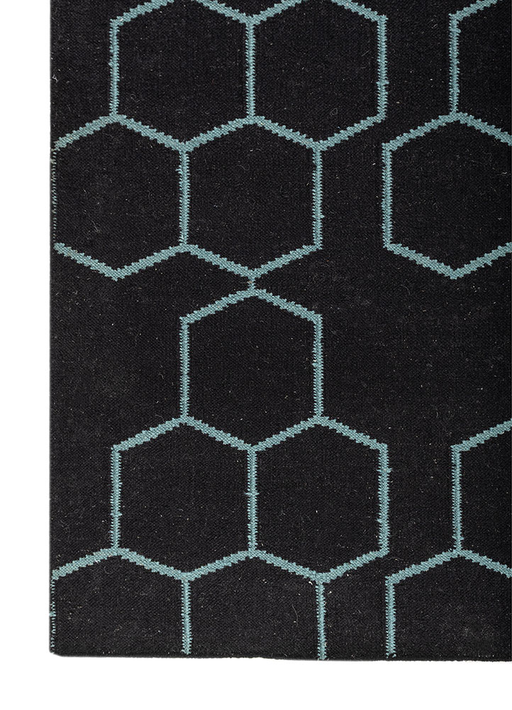 indusbar grey and black wool flat weaves Rug - Corner