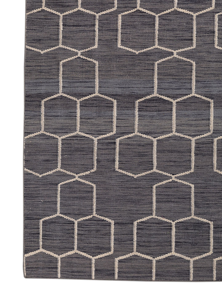 indusbar grey and black wool flat weaves Rug - Corner