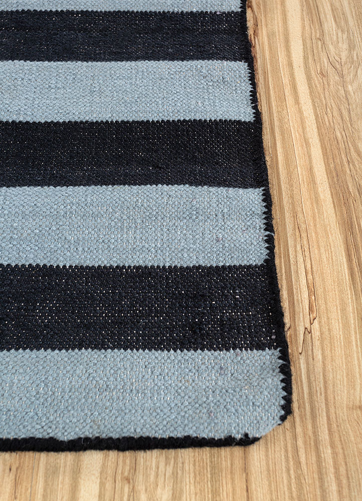 alhambra grey and black wool flat weaves Rug - Corner