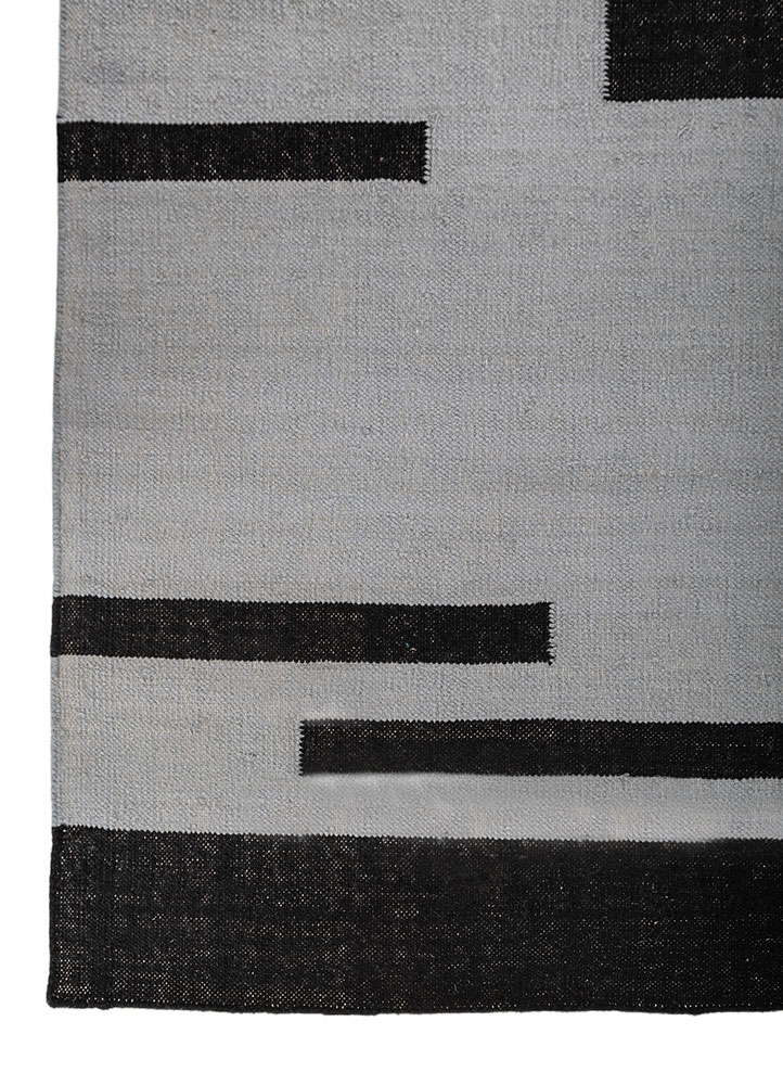 indusbar grey and black wool flat weaves Rug - Corner