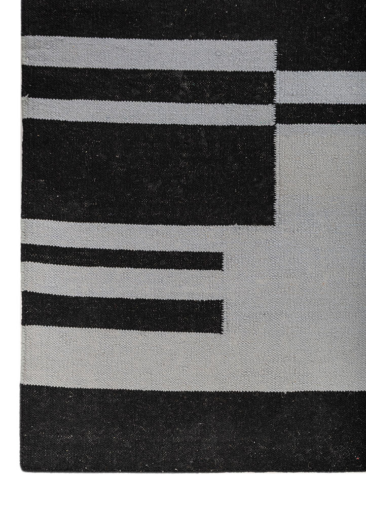indusbar grey and black wool flat weaves Rug - Corner