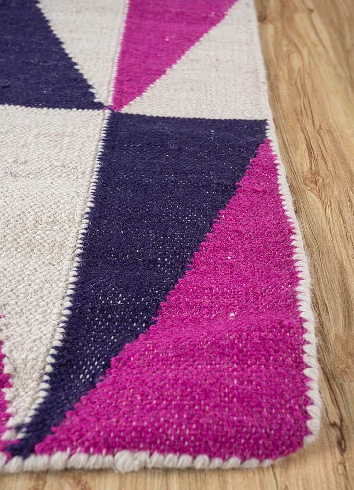 alhambra pink and purple wool flat weaves Rug - Corner
