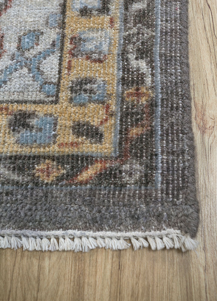 erbe grey and black wool hand knotted Rug - Corner