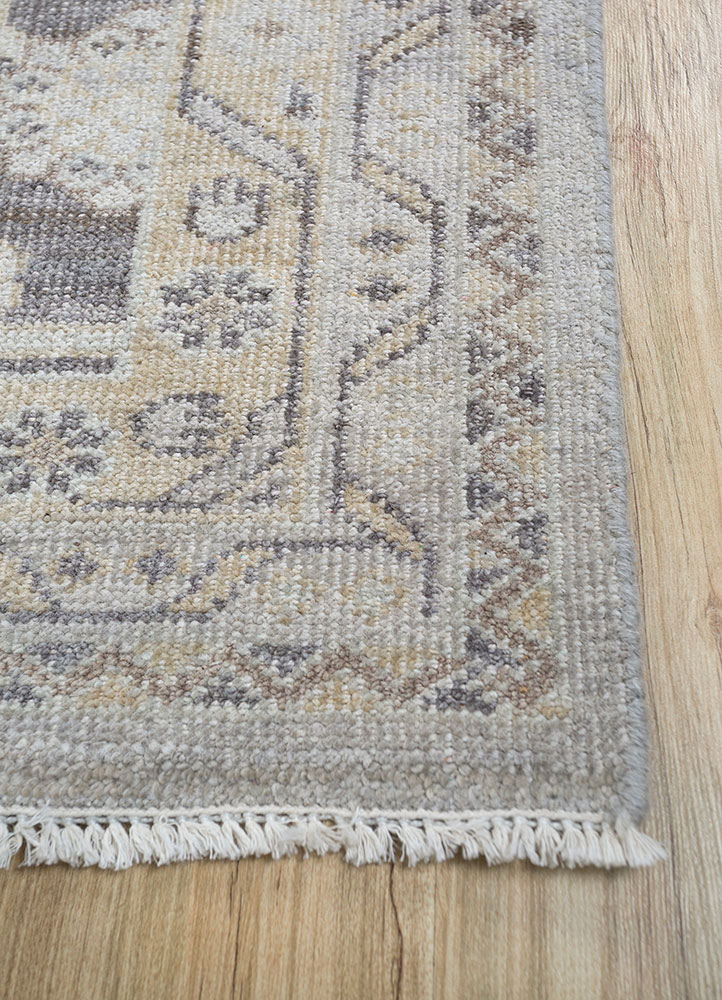 erbe grey and black wool hand knotted Rug - Corner