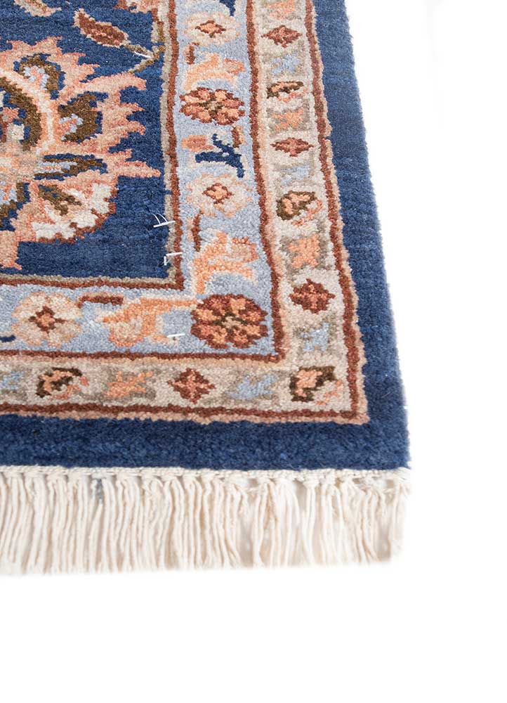 aurora blue wool hand knotted Rug - Corner