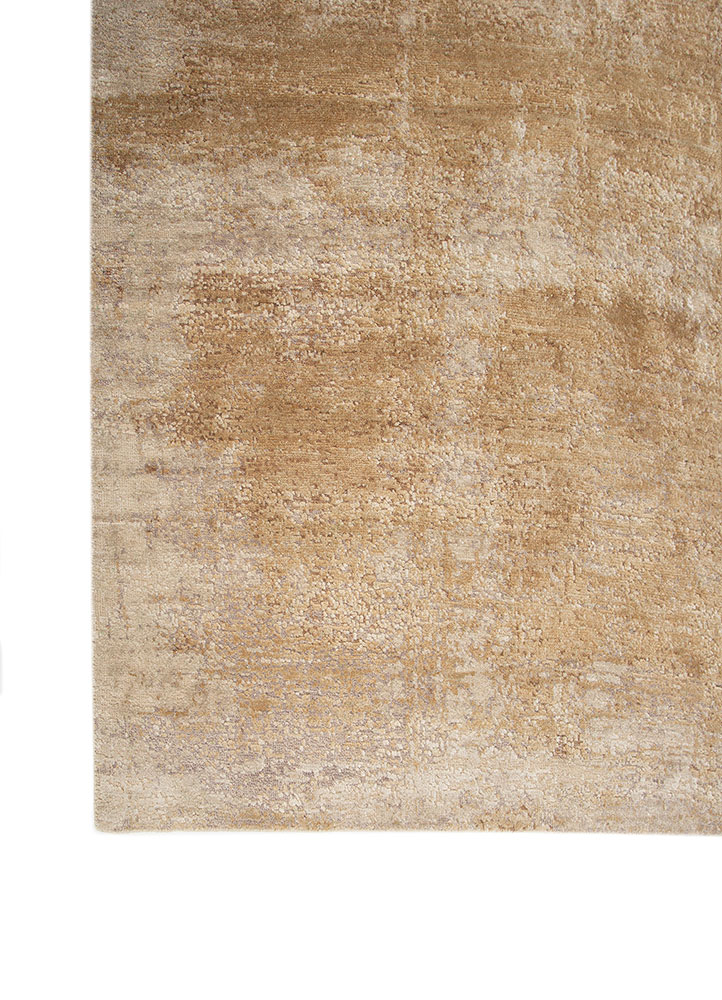 entropy ivory wool and silk hand knotted Rug - Corner