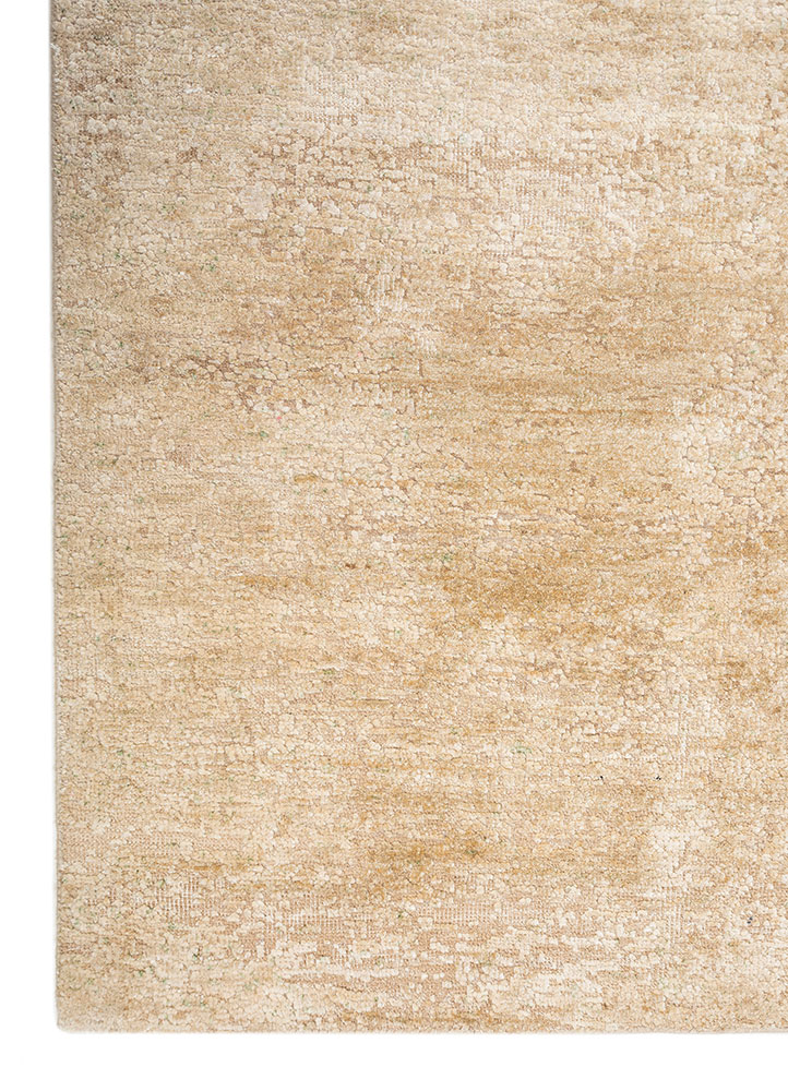 entropy ivory wool and silk hand knotted Rug - Corner