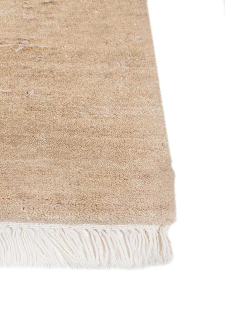 entropy ivory wool and bamboo silk hand knotted Rug - Corner