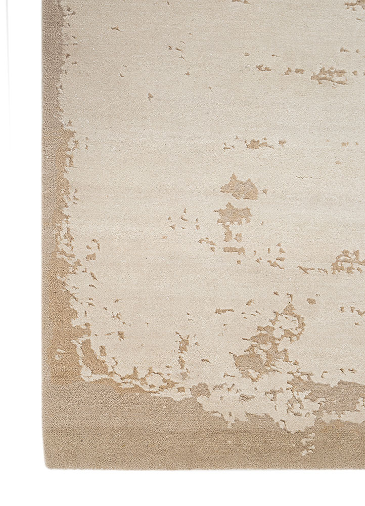 unfold by kavi ivory wool and bamboo silk hand knotted Rug - Corner