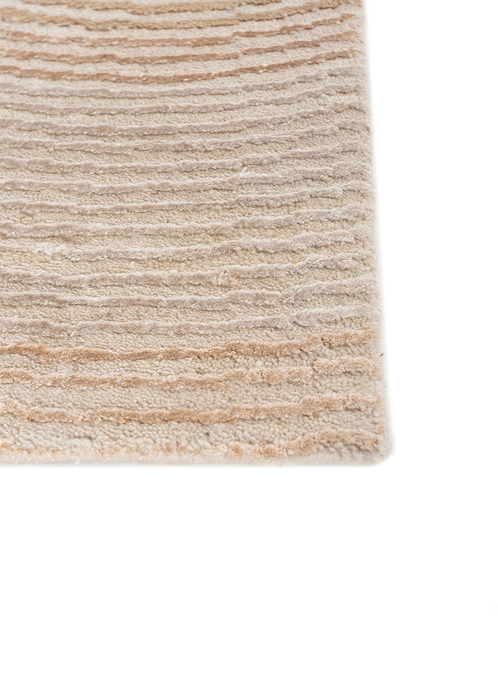 azalea ivory wool and bamboo silk hand knotted Rug - Corner