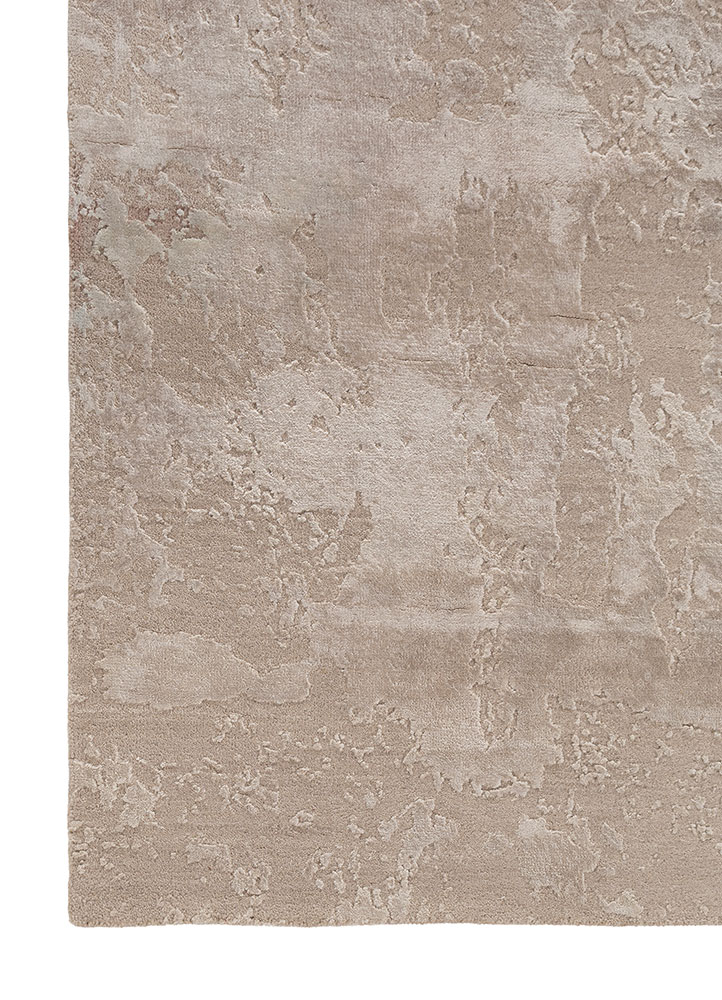 project error by kavi ivory wool and bamboo silk hand knotted Rug - Corner
