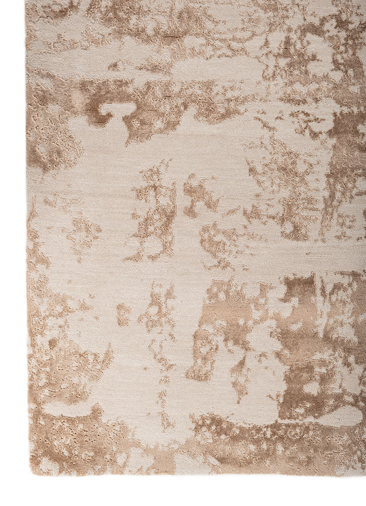 project error by kavi ivory wool and bamboo silk hand knotted Rug - Corner