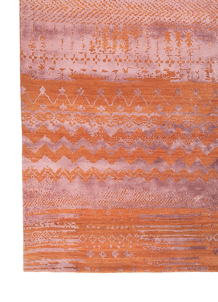 aprezo red and orange wool and bamboo silk hand knotted Rug - Corner