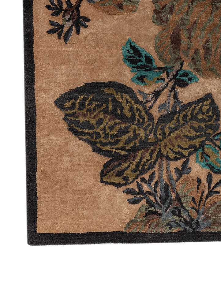 gilded age gold wool and bamboo silk hand knotted Rug - Corner