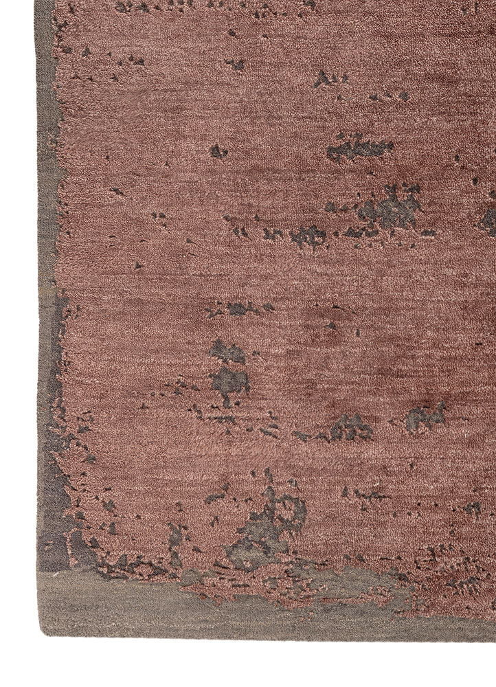 aprezo red and orange tencil hand knotted Rug - Corner