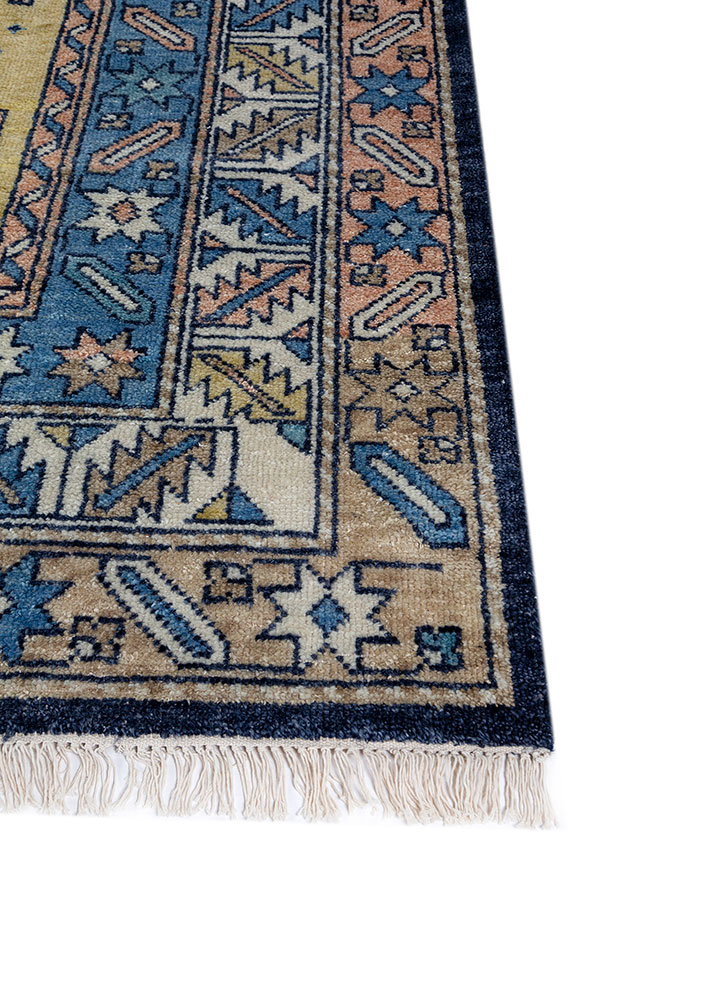 savana green wool hand knotted Rug - Corner