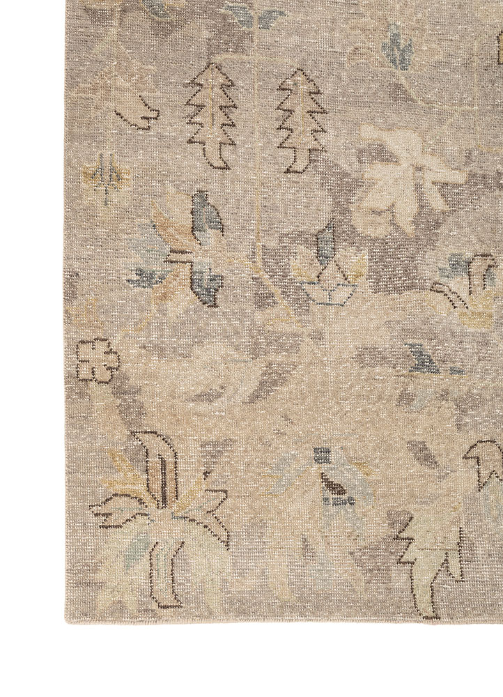 erbe ivory wool hand knotted Rug - Corner
