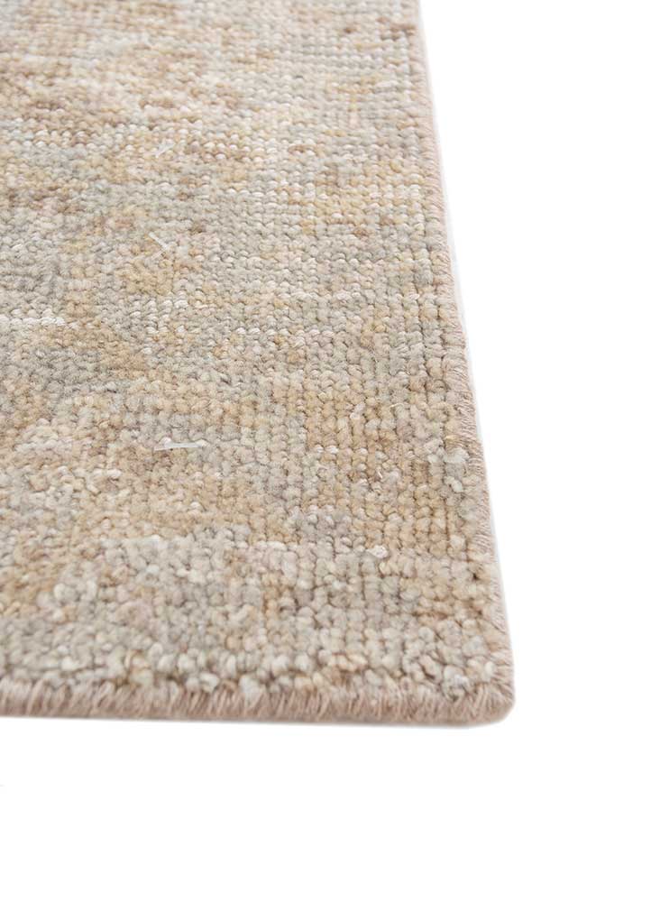 erbe ivory wool hand knotted Rug - Corner