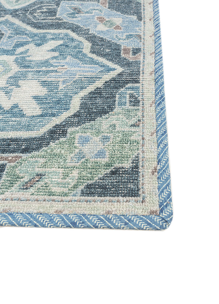 erbe blue wool hand knotted Rug - Corner