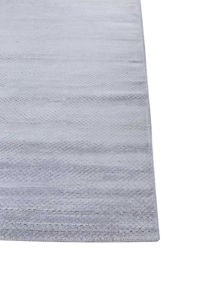 basis ivory viscose hand loom Rug - Corner
