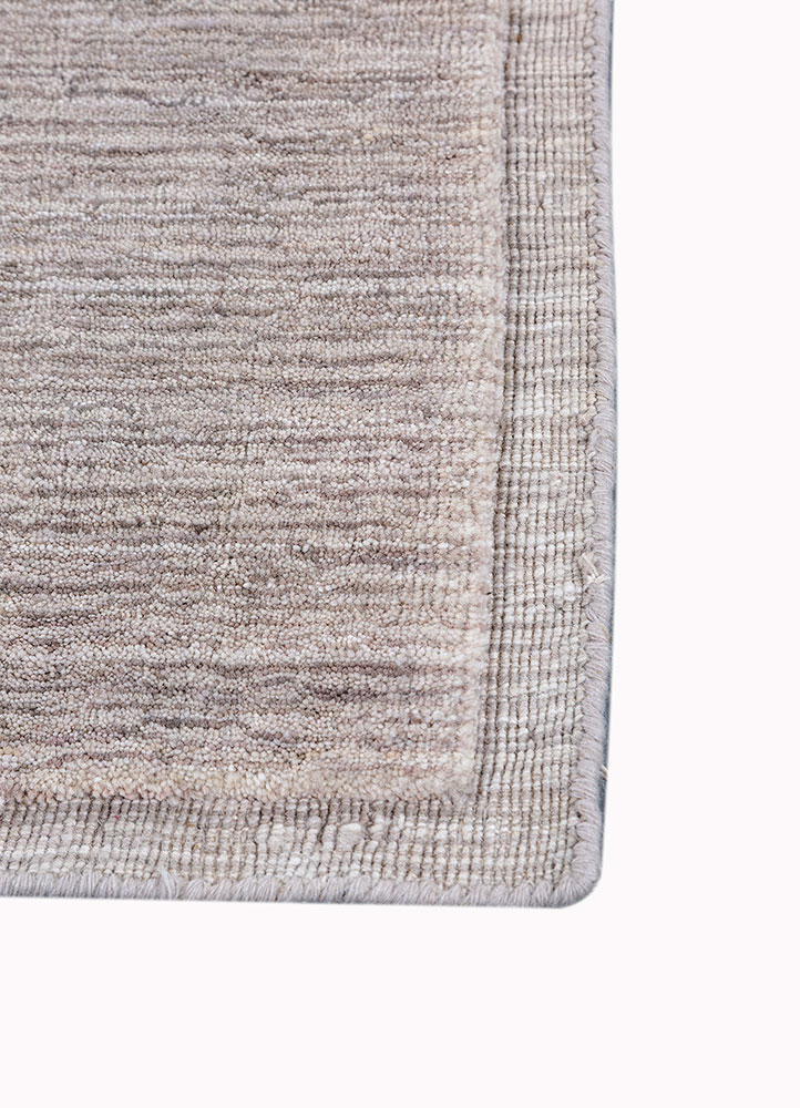 saga grey and black wool hand loom Rug - Corner