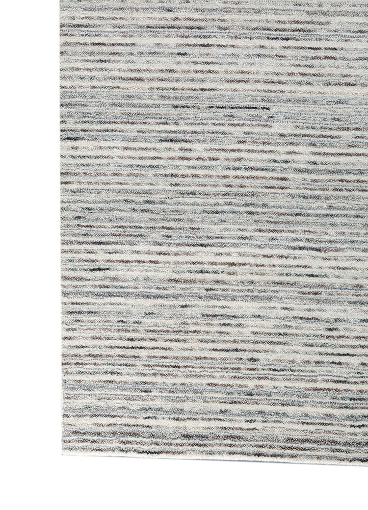 saga blue wool hand loom Rug - Corner