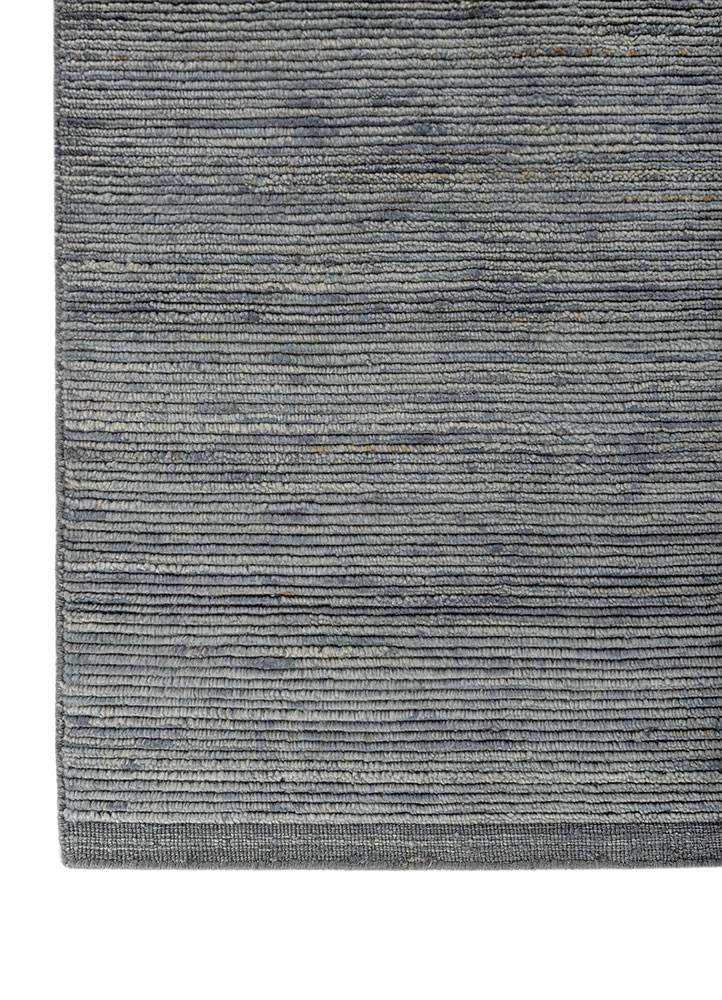 saga blue wool hand loom Rug - Corner