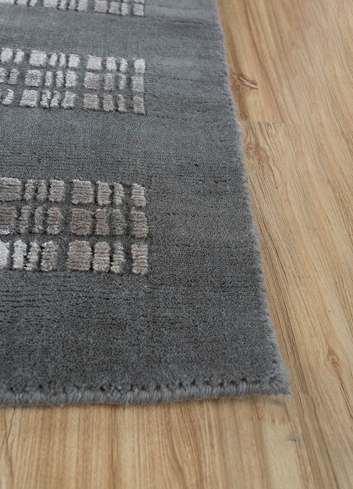 basis grey and black wool and viscose hand loom Rug - Corner