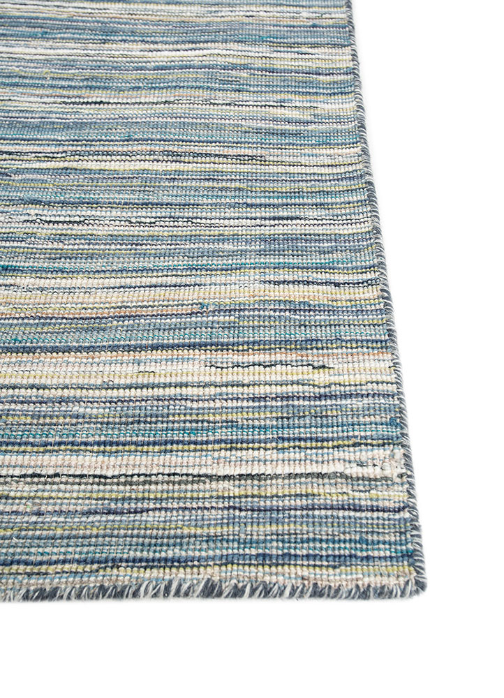 saga ivory wool and viscose hand loom Rug - Corner