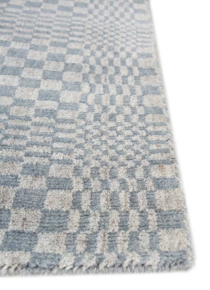 saga grey and black viscose hand loom Rug - Corner