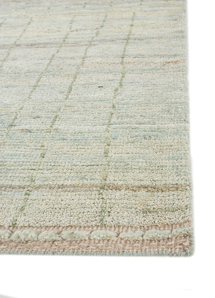blythe green wool hand knotted Rug - Corner