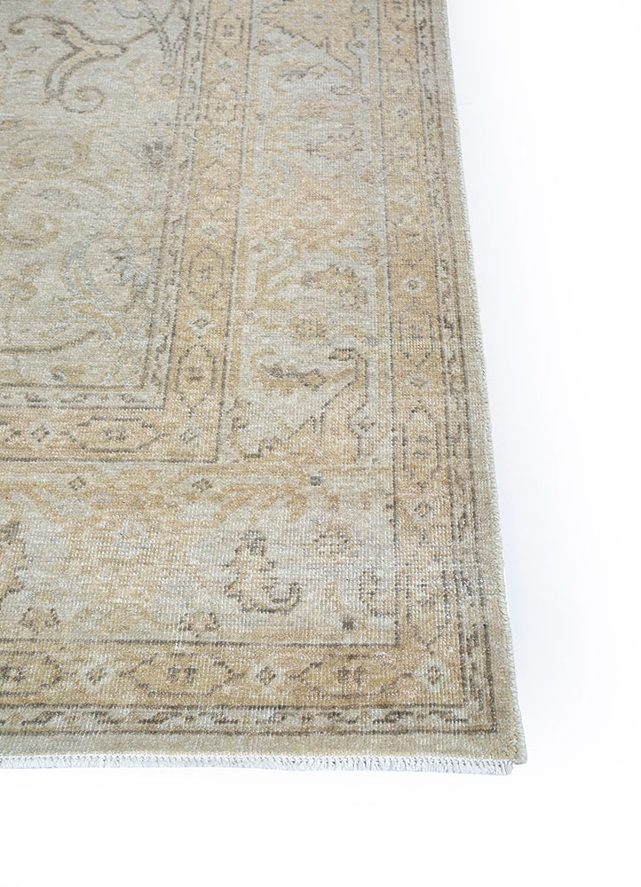 erbe beige and brown wool hand knotted Rug - Corner
