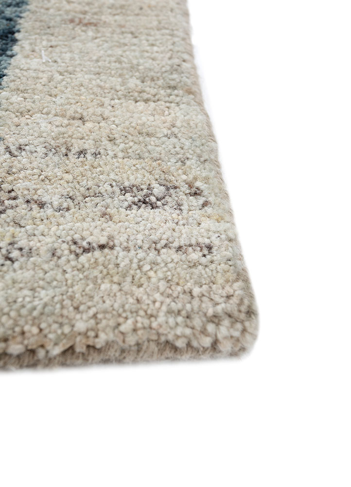 blythe blue wool hand knotted Rug - Corner