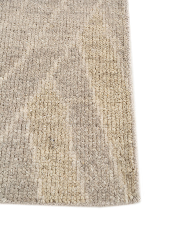 manifest grey and black wool hand knotted Rug - Corner