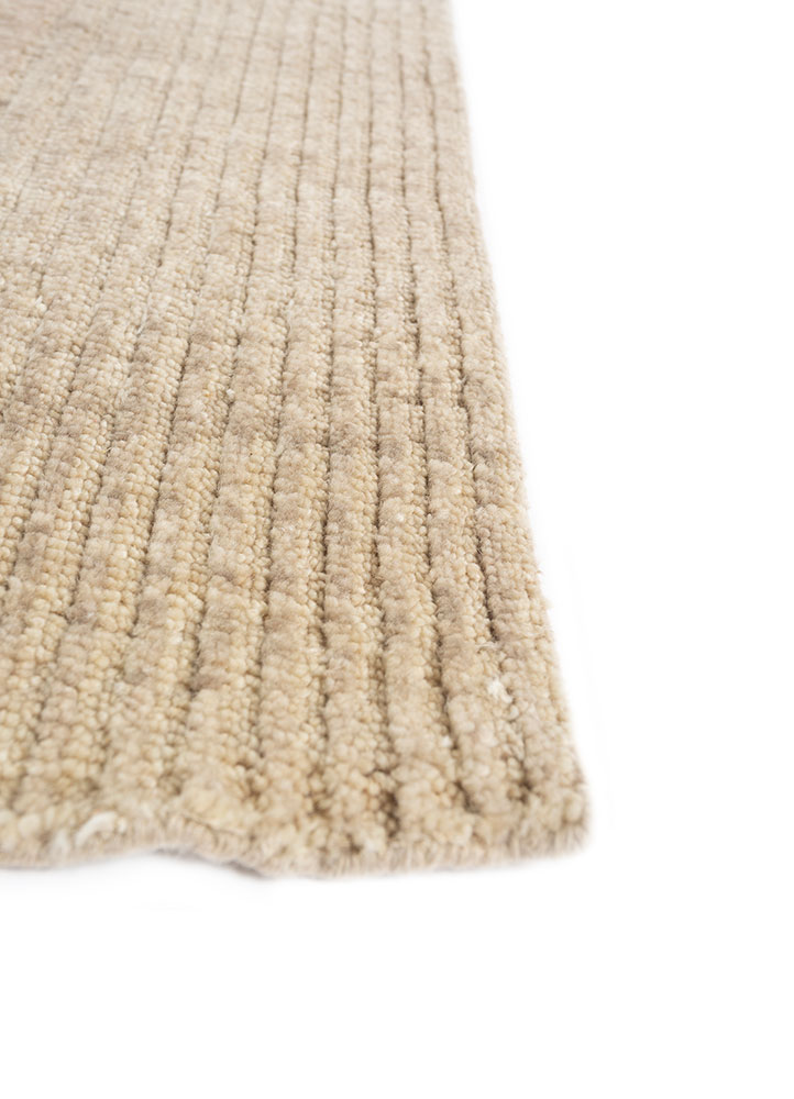 manifest ivory wool hand knotted Rug - Corner