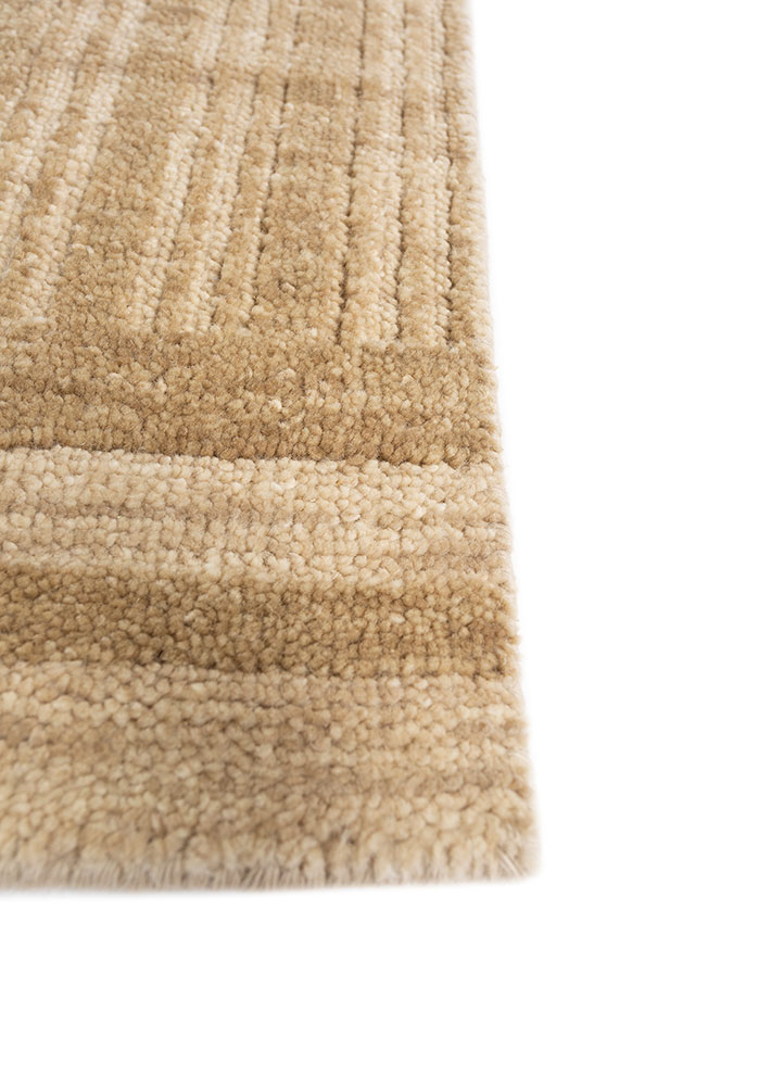 thyme ivory wool hand knotted Rug - Corner