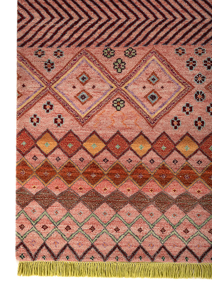 manchaha red and orange wool and bamboo silk hand knotted Rug - Corner