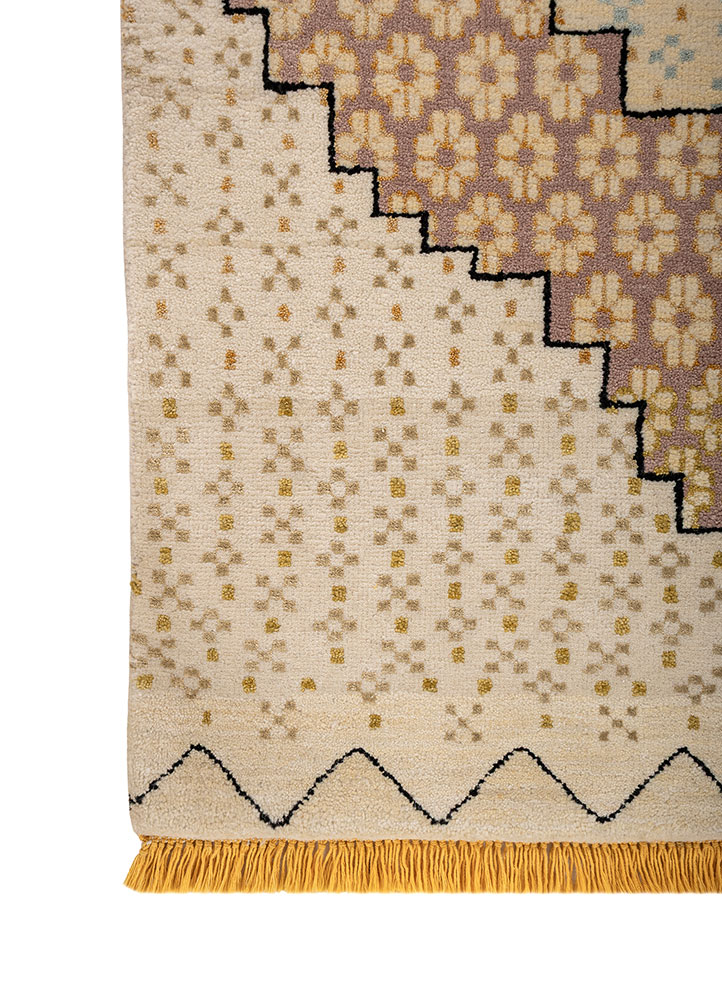 manchaha pink and purple wool and bamboo silk hand knotted Rug - Corner