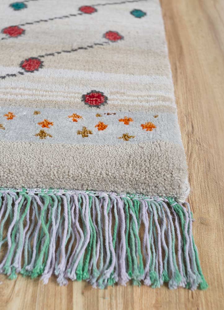 freedom manchaha ivory wool and bamboo silk hand knotted Rug - Corner