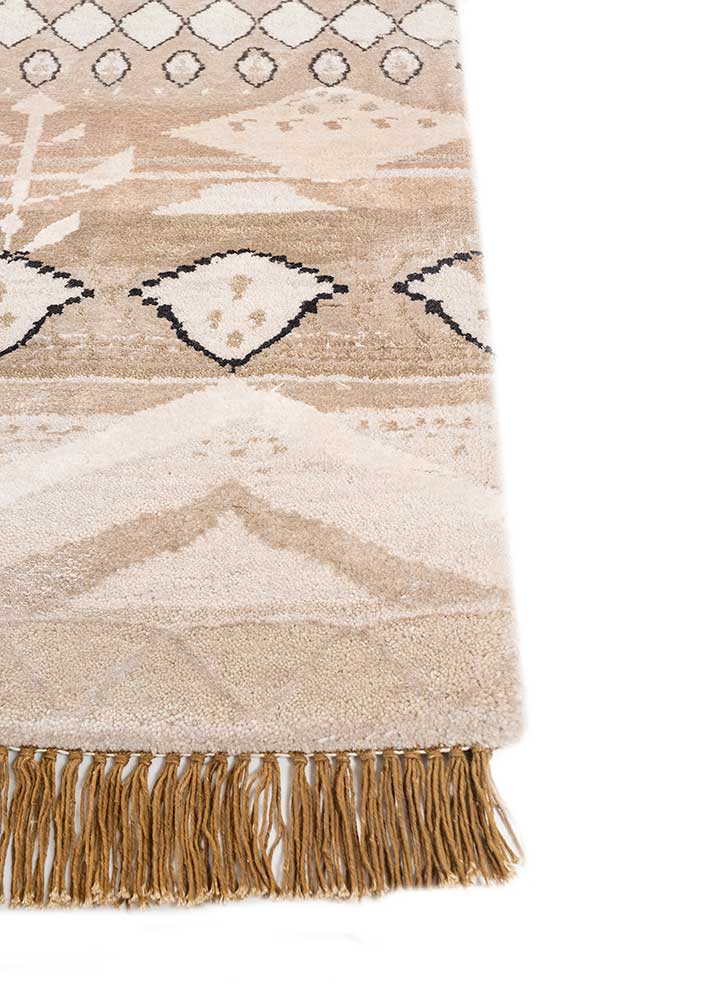 manchaha ivory wool and bamboo silk hand knotted Rug - Corner