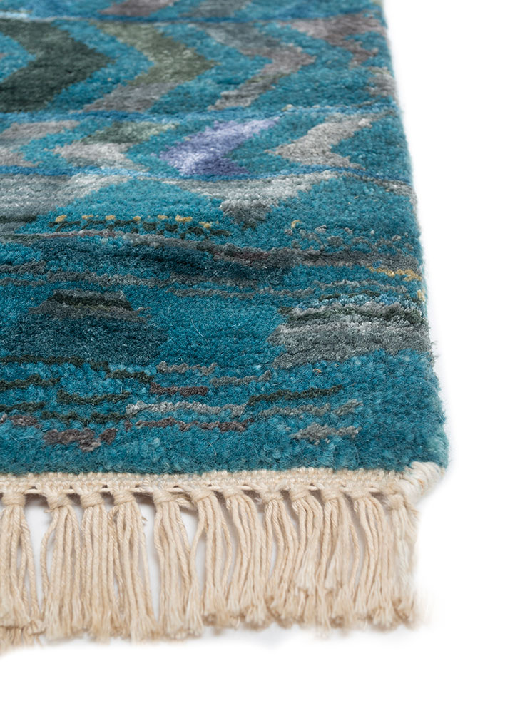 manchaha blue wool and bamboo silk hand knotted Rug - Corner