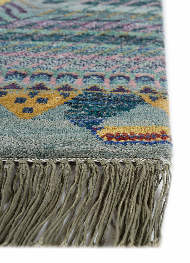 manchaha green wool and bamboo silk hand knotted Rug - Corner