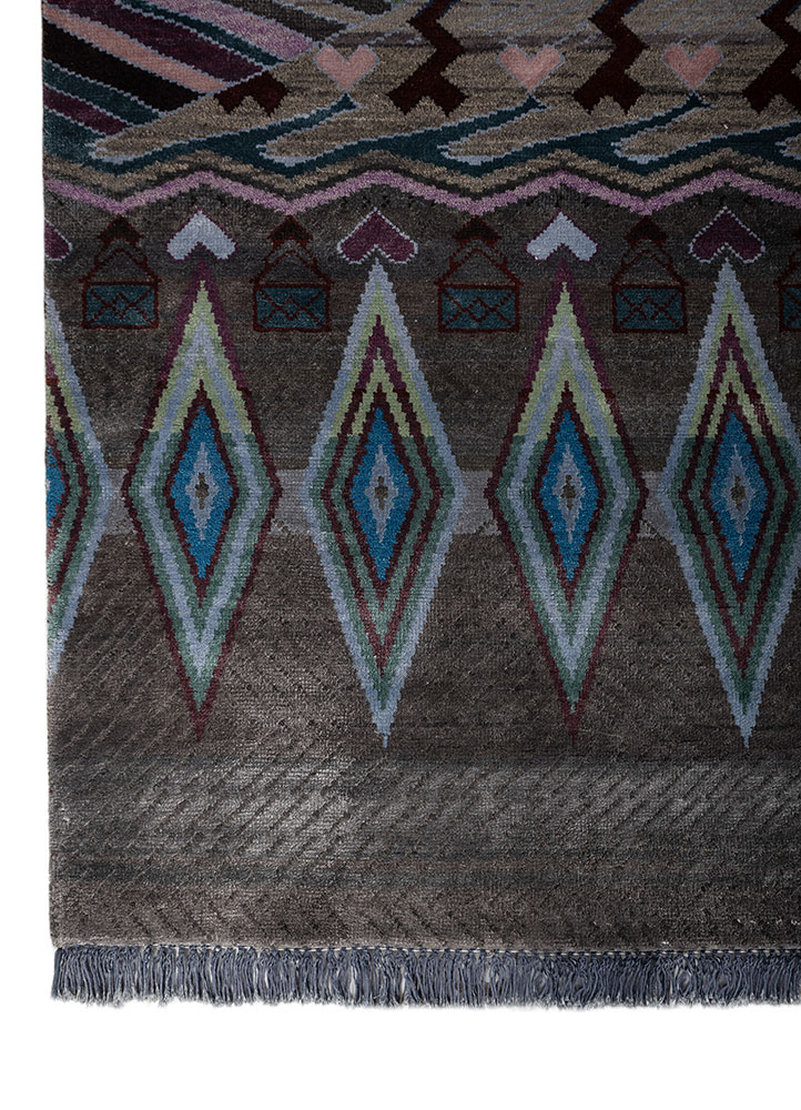 manchaha grey and black wool and bamboo silk hand knotted Rug - Corner