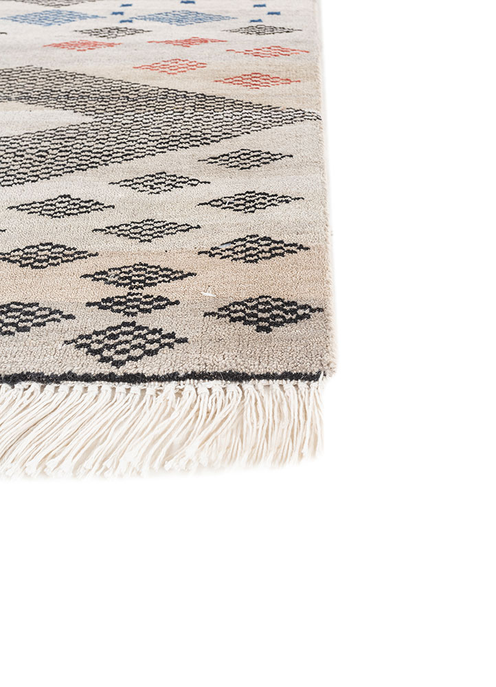 manchaha ivory wool and bamboo silk hand knotted Rug - Corner