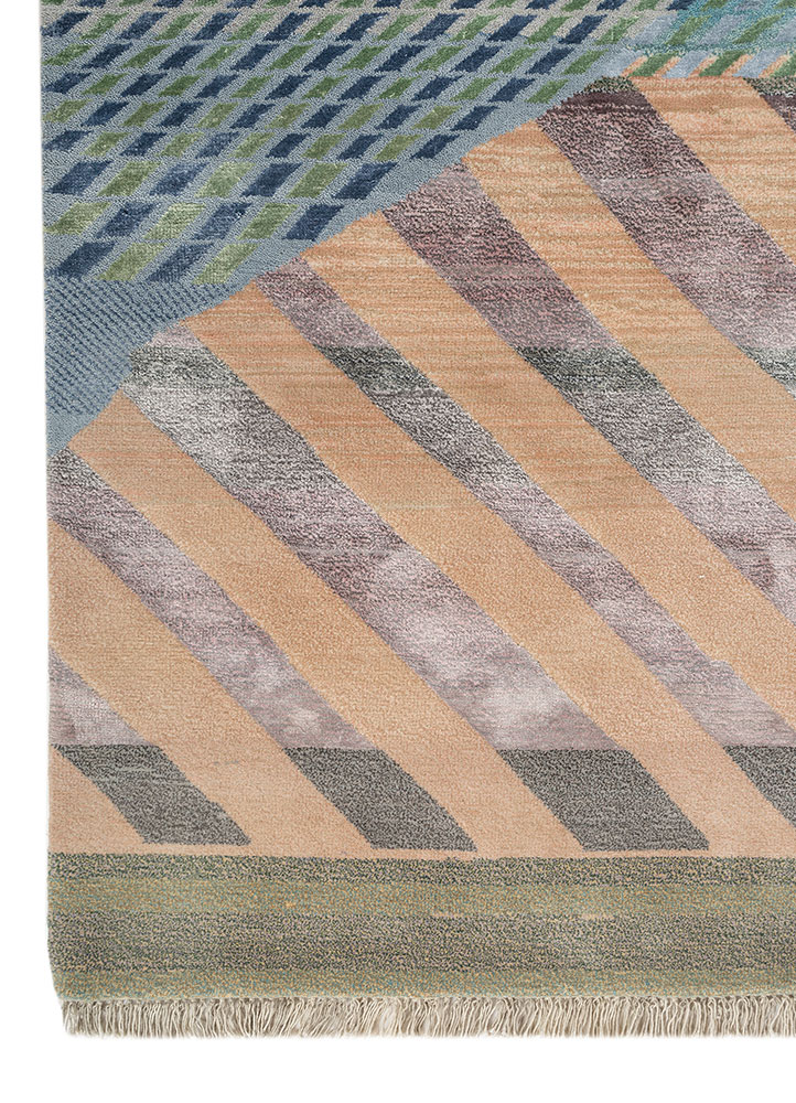 manchaha red and orange wool and bamboo silk hand knotted Rug - Corner