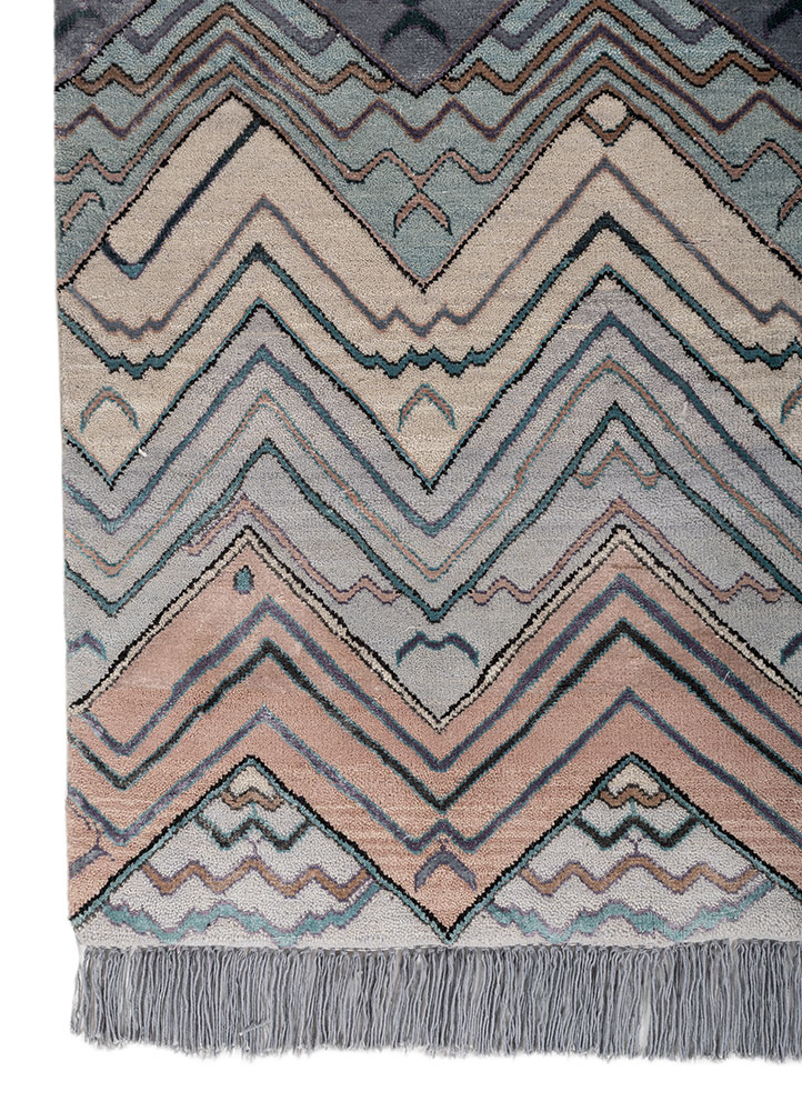 manchaha blue wool and bamboo silk hand knotted Rug - Corner