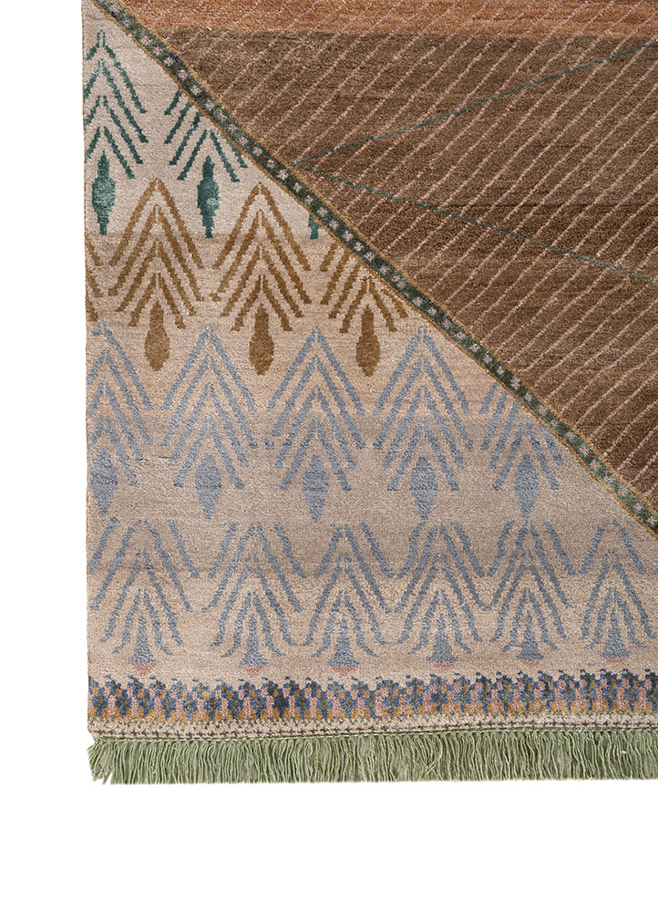 manchaha red and orange wool and bamboo silk hand knotted Rug - Corner