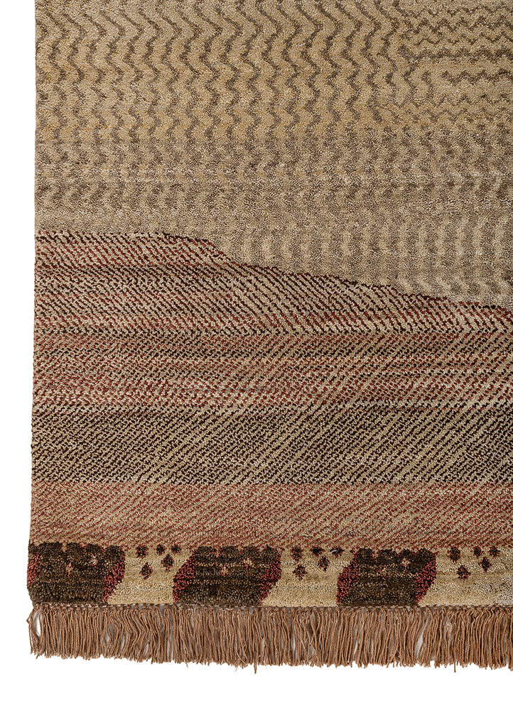 manchaha gold wool and bamboo silk hand knotted Rug - Corner